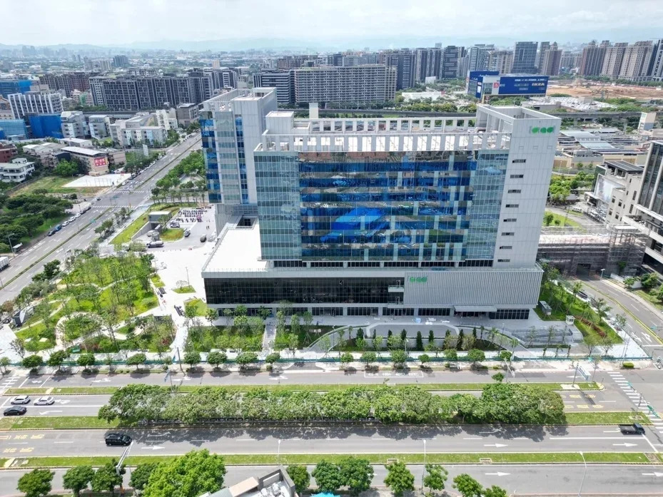 國泰桃園「置地廣場B區」航高爭議！民航局駁第三跑道影響 桃市府將全面檢核